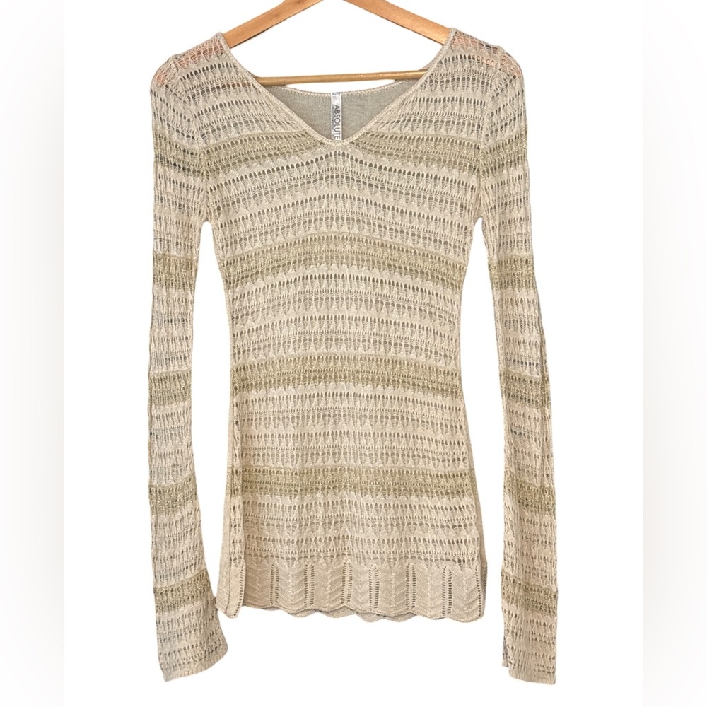 Absolutely women’s Open Knit Scoop Neck long Sleeves shirt .  Small